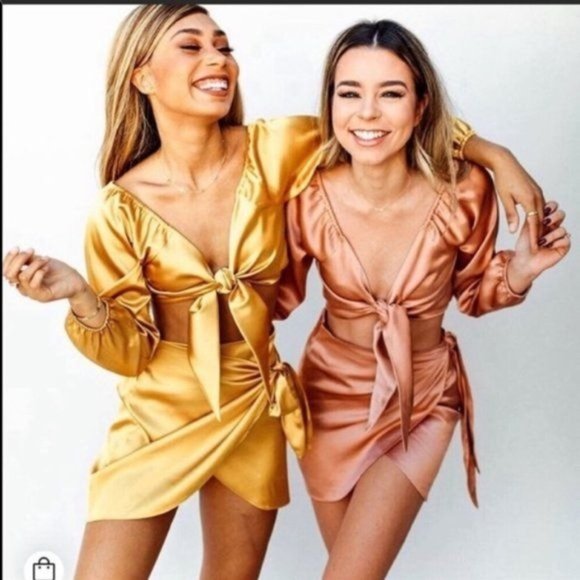 It's All Wild The Bardot Wrap Mini Skirt - Picture 1 of 8